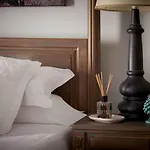 Gagliardi Boutique 4* נוטו