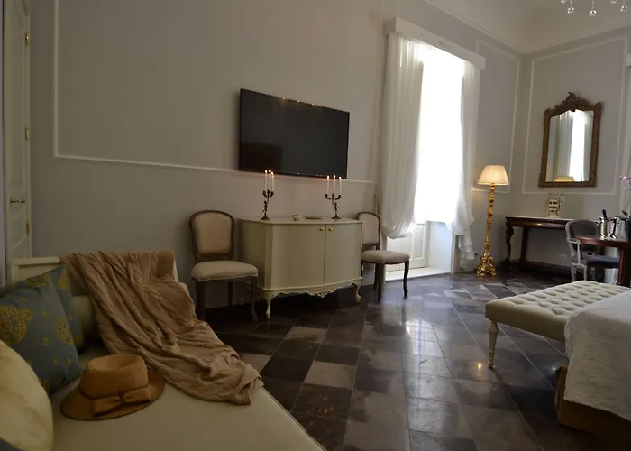 Gagliardi Boutique נוטו